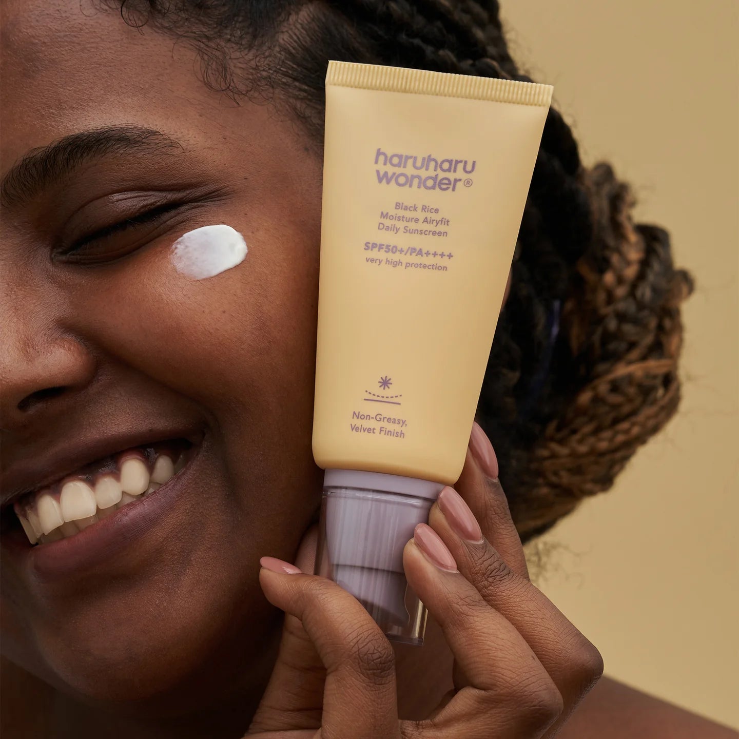 Black Rice Moisture Airyfit Daily Sunscreen SPF50+ PA++++ Haruharu Wonder, 50ml